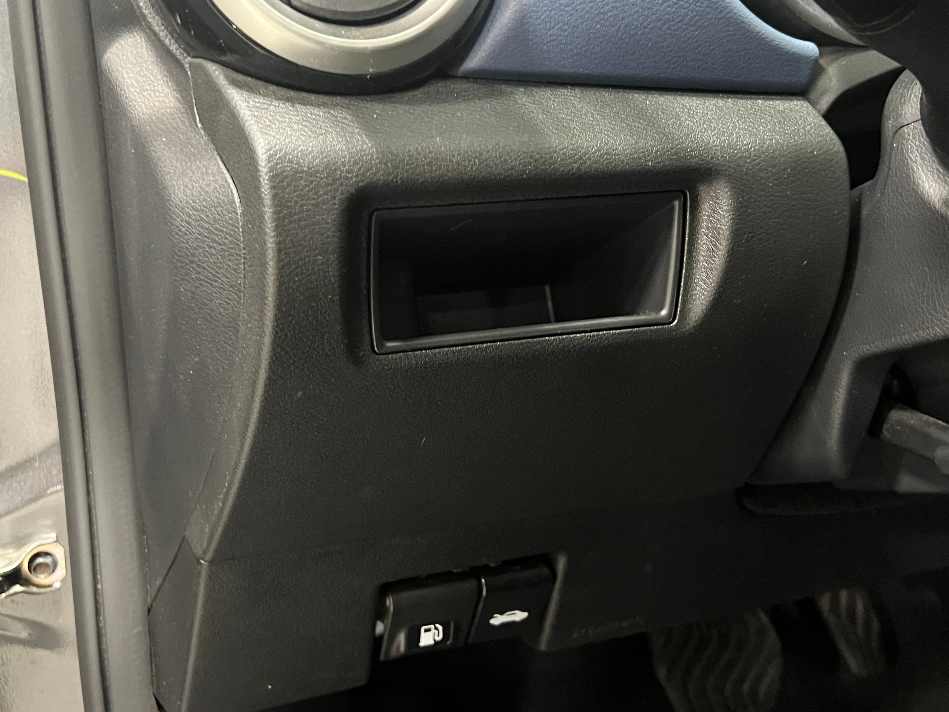 nissan versa sedan 2025 3N1CN8EV0SL840600 image nissan versa sedan 2025 3N1CN8EV0SL840600 image